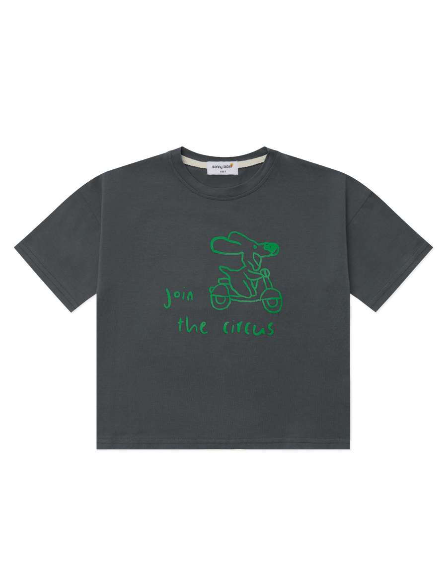 Sonny Label Circus26 charcoal everyday tee flat lay on a grey background, a wardrobe essential for kids.
