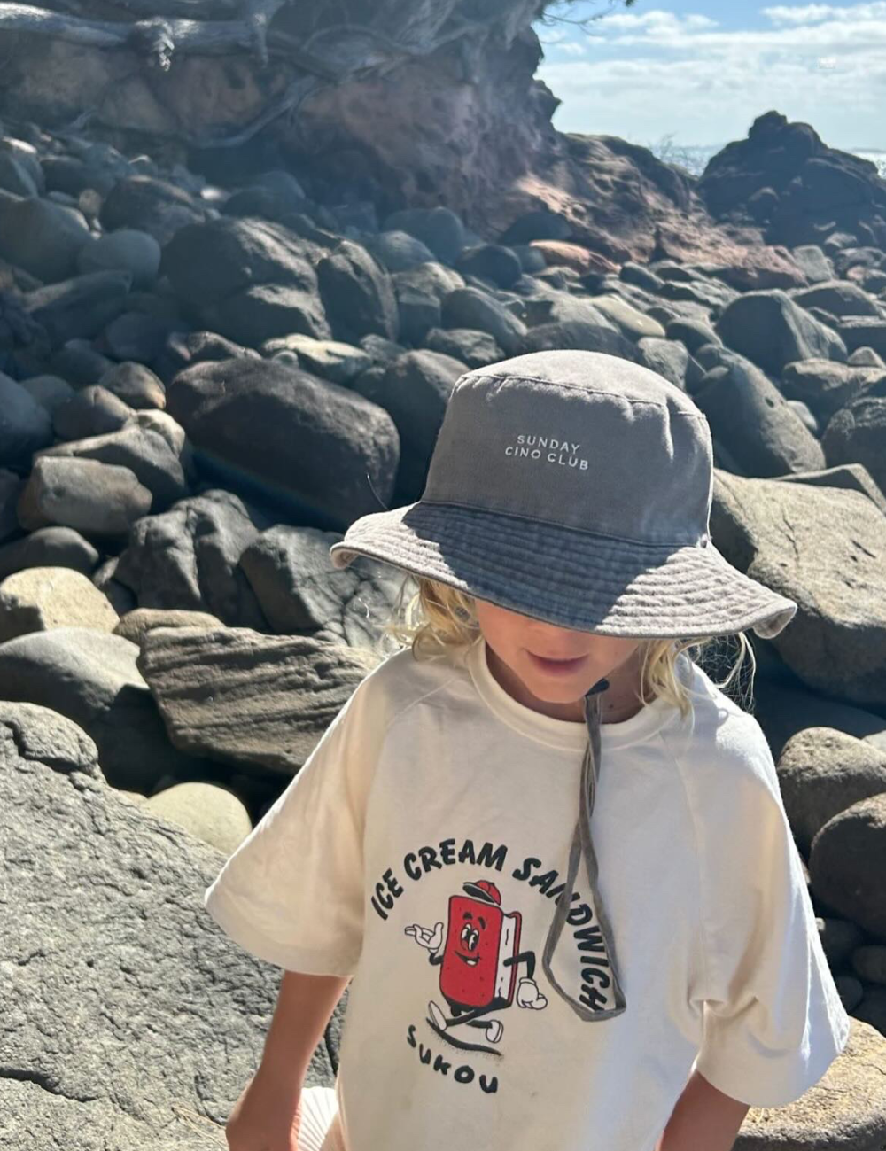 Cino Club Bucket Hat in Choc