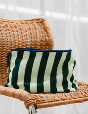 Mama Clutch in Mint