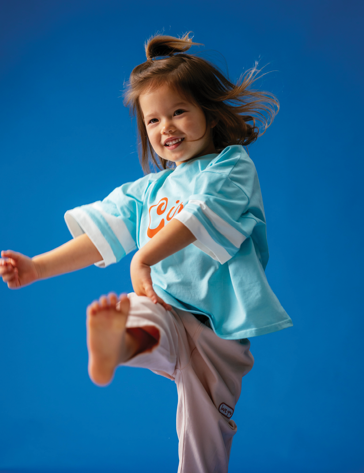 Sports Tee in Circus Blue