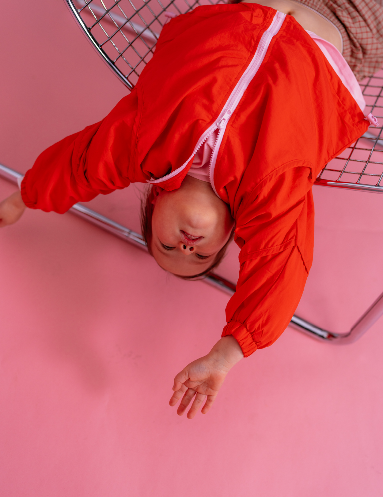 Windbreaker in Cherry