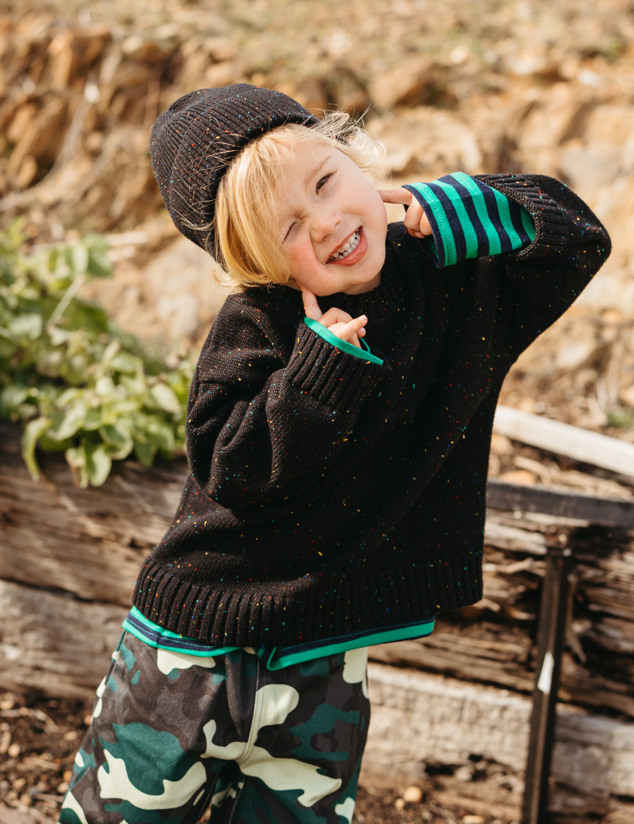 Speckle Knit in Galaxy